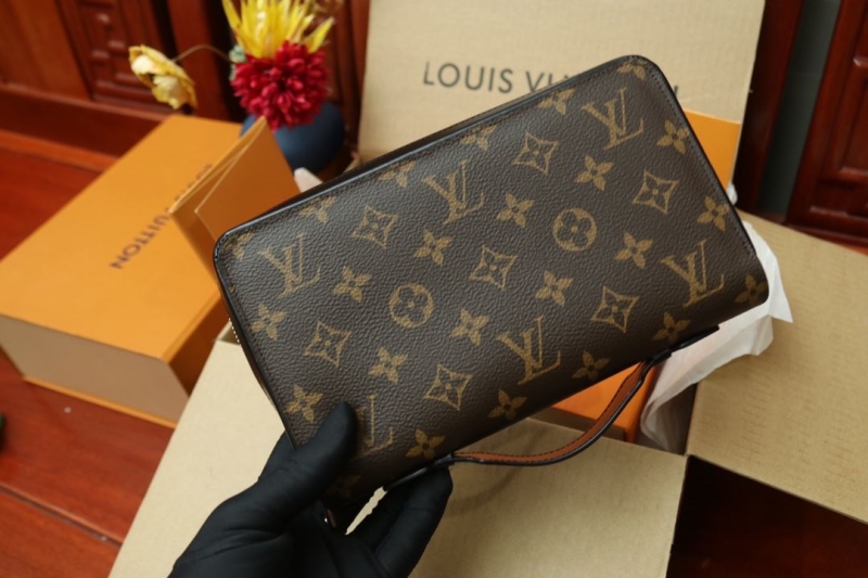 LV Clutch Bags